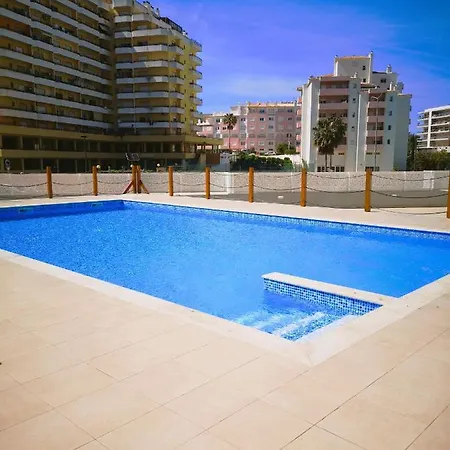 Elite 4b Apartment *